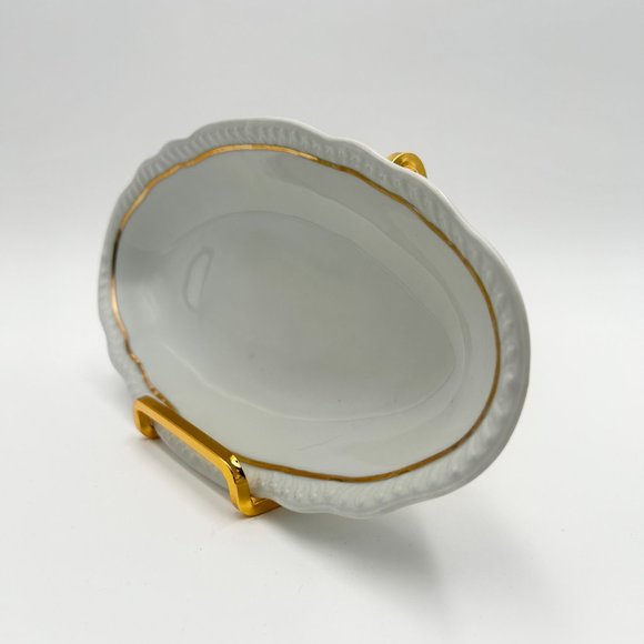 VTG Limoges France White Porcelain Oval Dish With Gold Trim, Elegant Table Decor - Picture 2 of 11